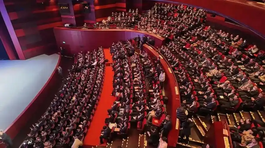 由美国JOC和IHS主办的泛太平洋海运亚洲大会10月12-13日在深圳华侨城洲际大酒店召开。